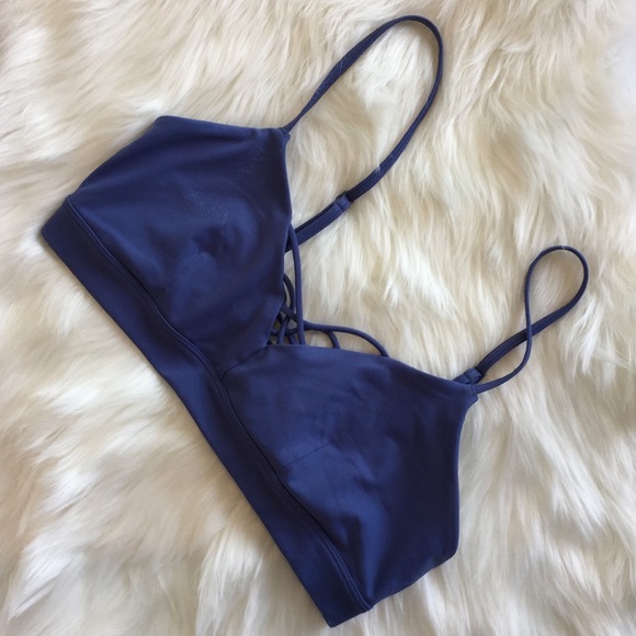 Alo yoga sports bra - Picture 3 of 6